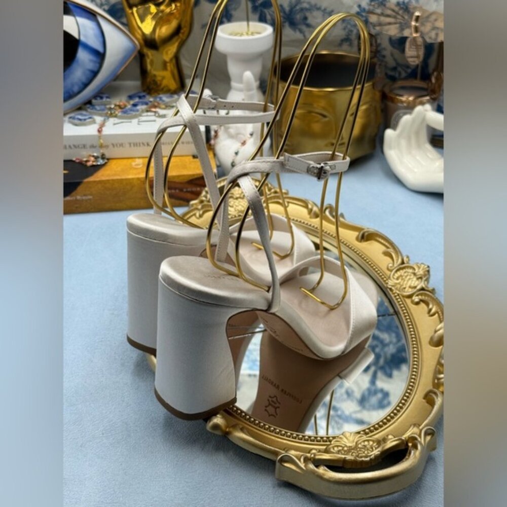 🆕 LOEFFLER RANDALL 🧿 NWOB Malia Curved−Heel Sandal, 90MM/3.5 IN,Cream - Sz 6.5 - Picture 10 of 14
